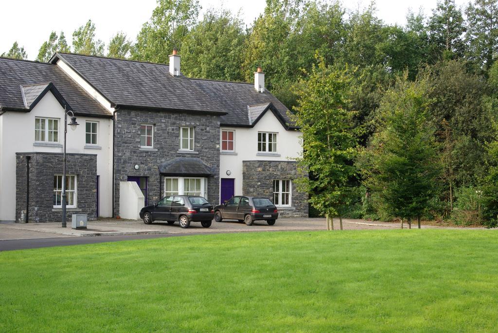 Bunratty Holiday Homes ภายนอก รูปภาพ
