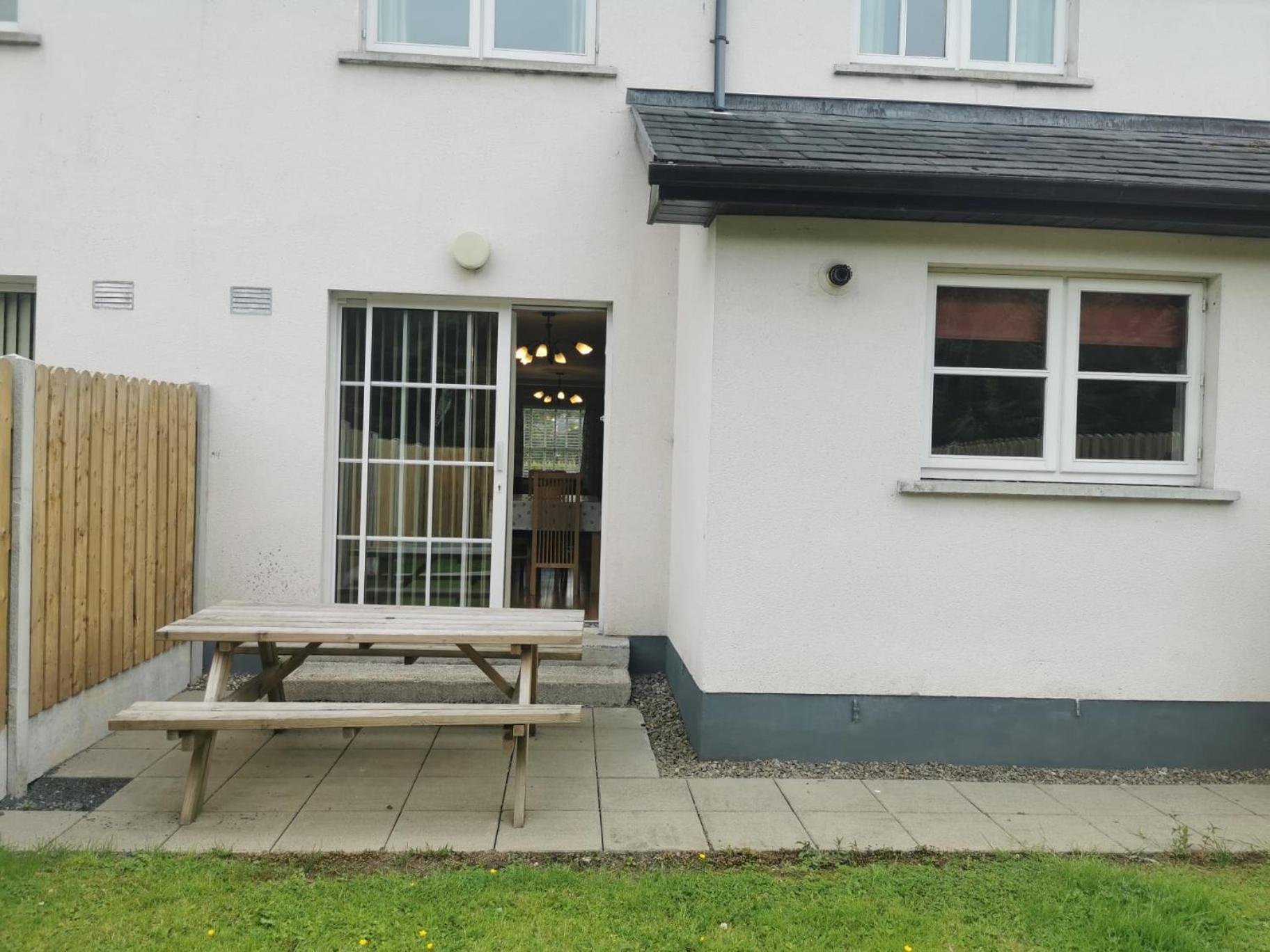 Bunratty Holiday Homes ภายนอก รูปภาพ